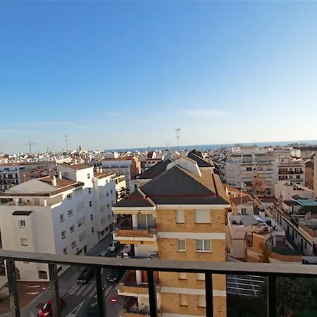 Apartment Splendid 4 Bedroom In *